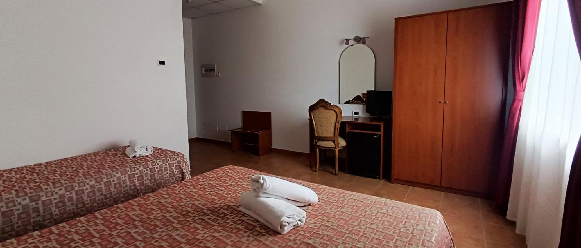 Desusino Residence & Hotel Butera Chambre photo