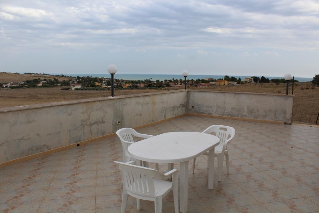 Desusino Residence & Hotel Butera Extérieur photo